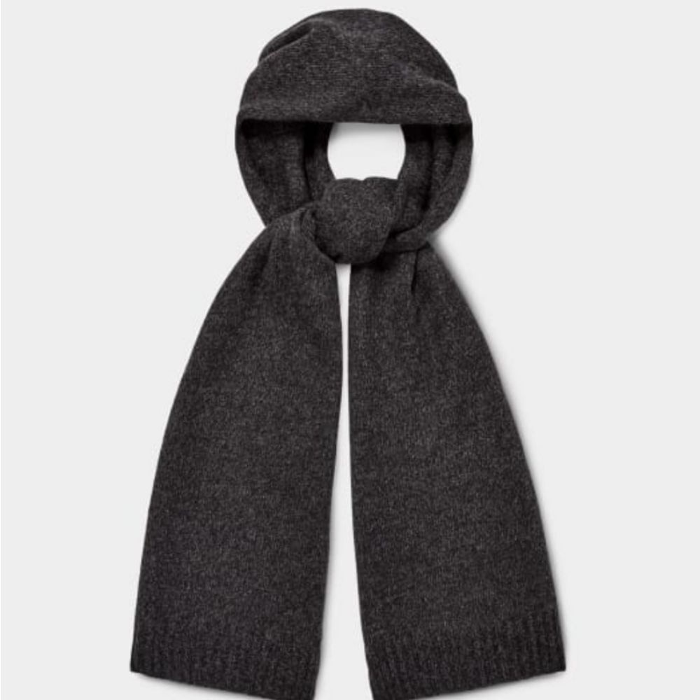 Ugg East Wood 100% Cashmere Rib Knit‎ Scarf